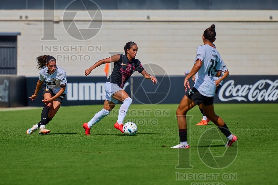 VCF Femenino v Madrid CFF, Liga F Moeve Women’s football, Valencia, Spain