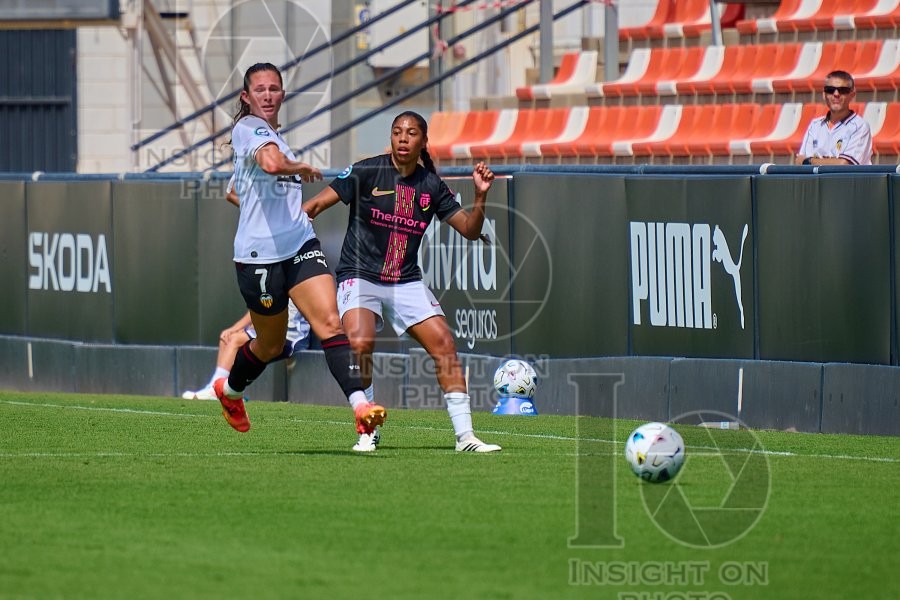 VCF Femenino v Madrid CFF, Liga F Moeve Women’s football, Valencia, Spain
