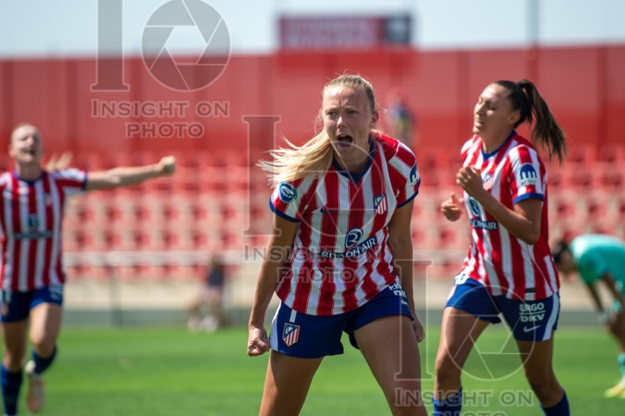 Atletico de Madrid v Deportivo Alaves - Liga F Women’s football