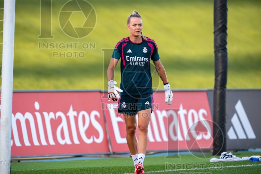 Real Madrid v SD Eibar - Liga F Women’s football