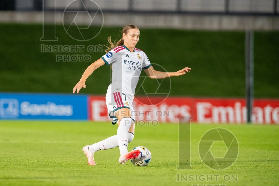 Real Madrid v SD Eibar - Liga F Women’s football