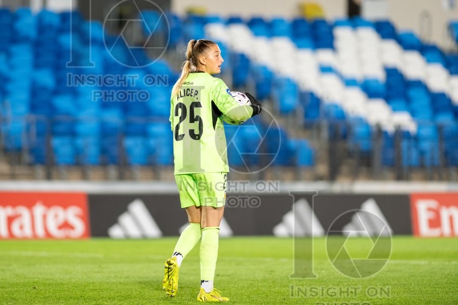 Real Madrid v Valencia CF - Liga F Women’s football
