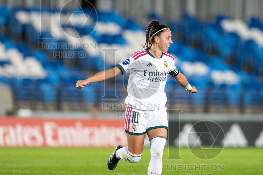 Real Madrid v Valencia CF - Liga F Women’s football