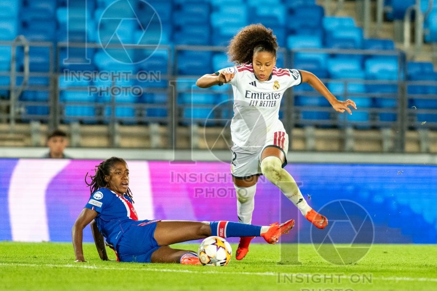 Real Madrid v Paris Saint Germain - UWCL league phase