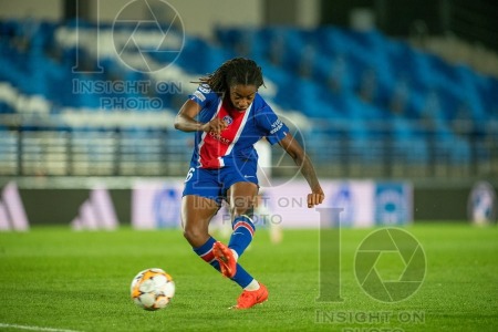 Real Madrid v Paris Saint Germain - UWCL league phase