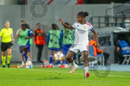 Real Madrid v Paris Saint Germain - UWCL league phase