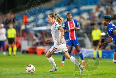 Real Madrid v Paris Saint Germain - UWCL league phase