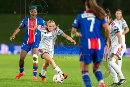 Real Madrid v Paris Saint Germain - UWCL league phase