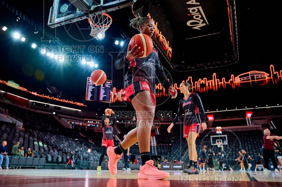 Valencia Basket Club v Flammes Carolo Basket, EuroLeague Women Basketball, Valencia, Spain