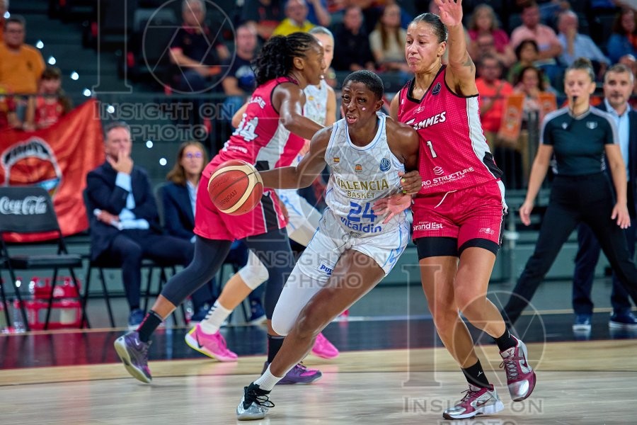 Valencia Basket Club v Flammes Carolo Basket, EuroLeague Women Basketball, Valencia, Spain